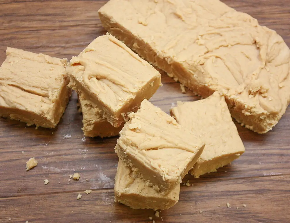 Old Fashioned Fudge Recipe with Peanut Butter and Marshmallow Cream
