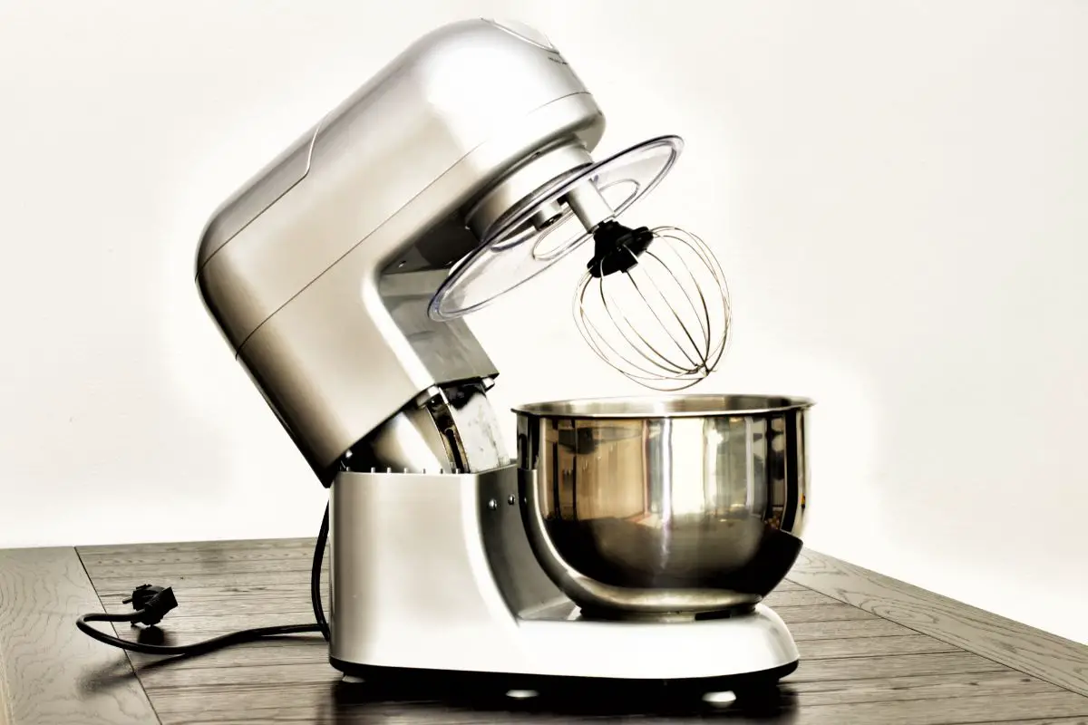 Smeg Vs Kenwood Mixer- Which Is Better At Beating Fudge?